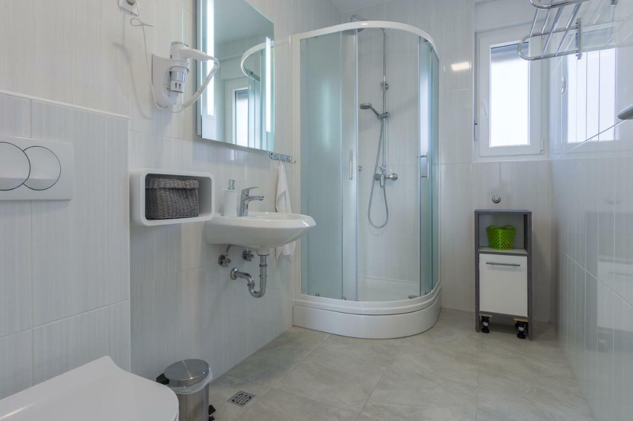 Apartmanska Kuca Luna Apartman Bibinje Kültér fotó